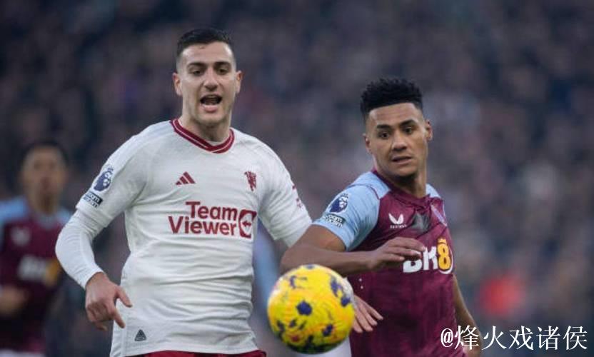 曼晚:曼联教练组为达洛特进行个性化训练,以提升其进攻站位 曼晚:曼联教练组为达洛特进行个性化训练,以提升其进攻站位